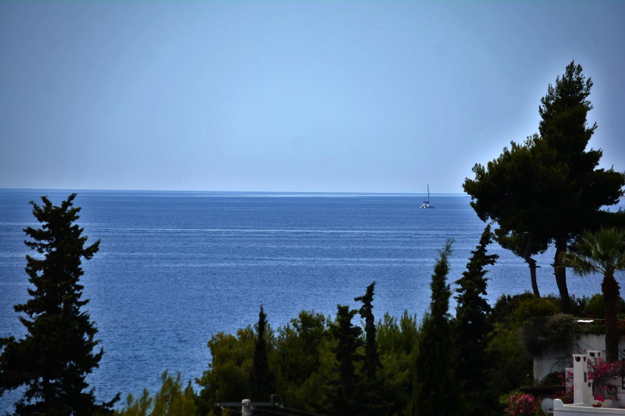 Epavlis Apartments Porto Heli Exterior photo